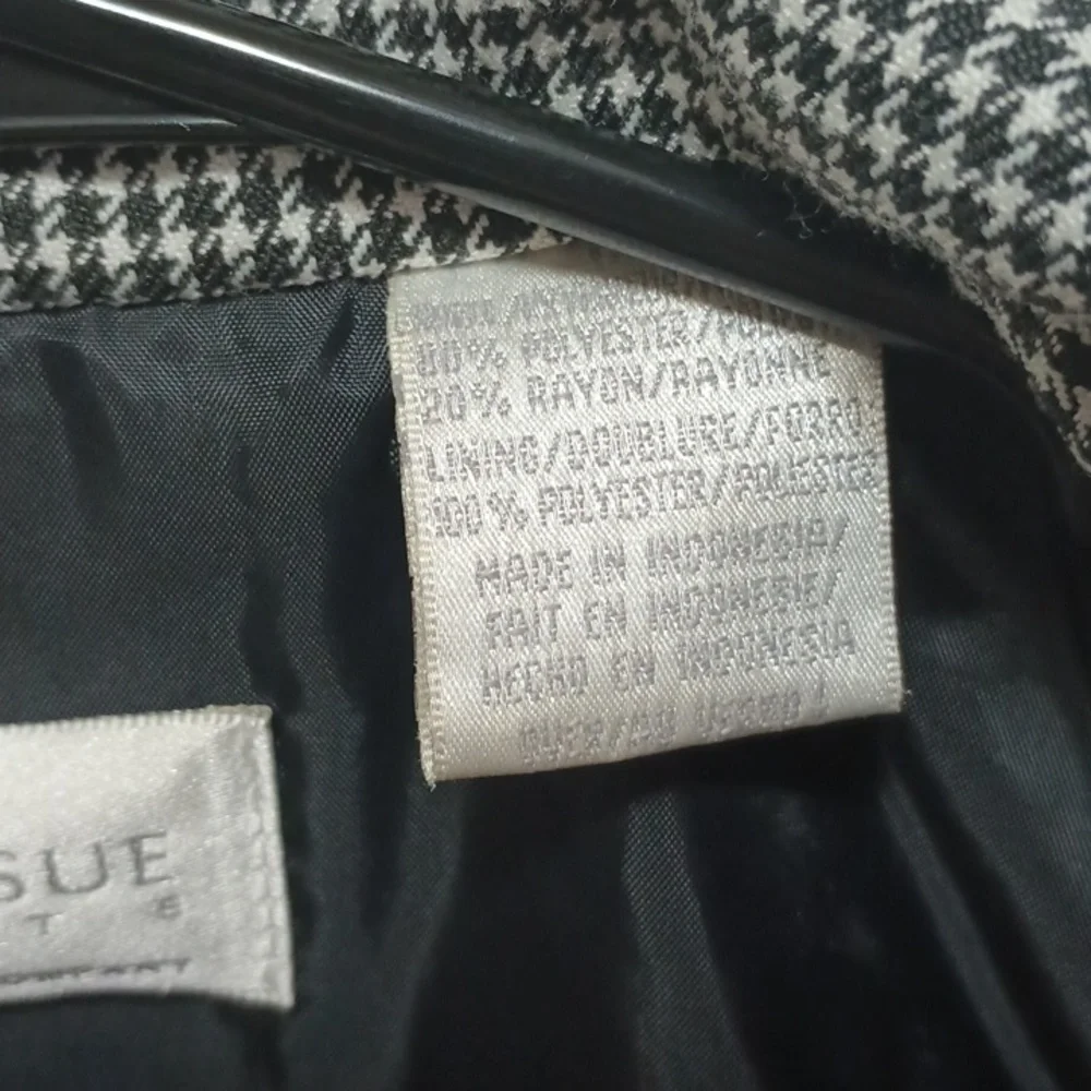 First Issue blazer - Picture 3 of 4